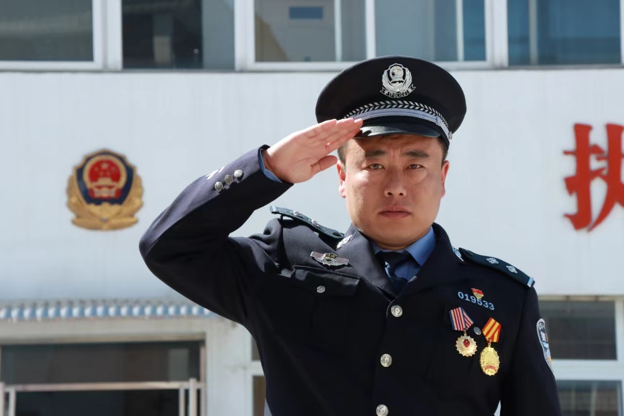 王冠华：守护安全的“天网捕手”(图3)