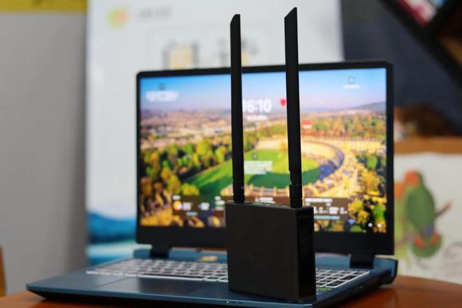 支持4G上网和异地组网跨地域也能远程维护：蒲公英R300A评测(图1)