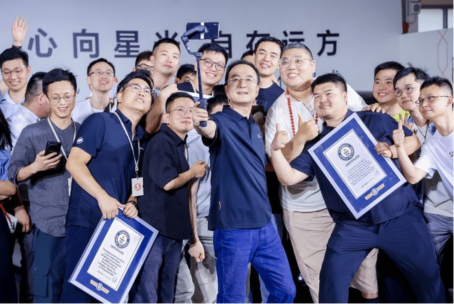 32万公里实车直播拆解极氪凭事实证明实力！(图5)