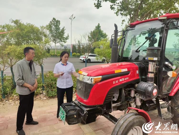 县镇同权·一线调研｜武城县行政审批服务局：深化县镇同权改革延伸服务链条_大众网(图3)