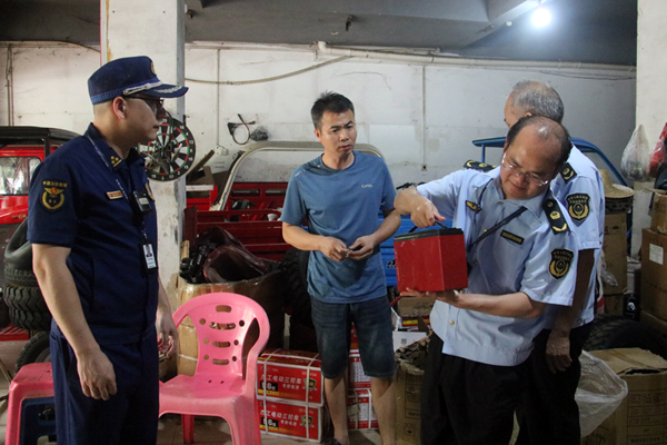 鹿寨消防开展电动自行车安全隐患全链条整治行动(图2)