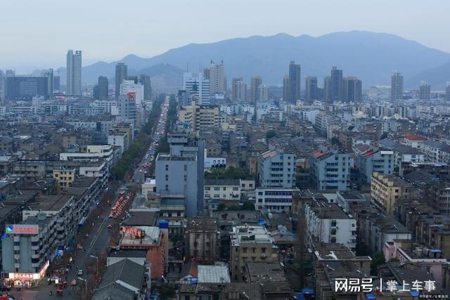 台州汽车凹陷无痕免喷漆修复知识解析(图2)