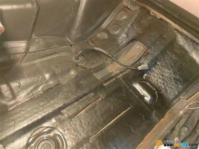名声不臭车内臭不愧是丰田皇冠(图3)