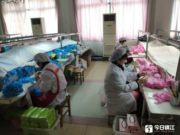 镇江苏惠乳胶制品有限公司：开足马力每天生产超300万只医用手套(图4)