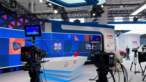 国产8KNVI拍摄制播方案发布超高清IP轻量化媒体制作时代到来(图1)