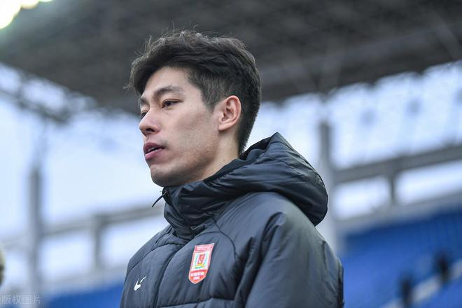 他是靠崔康熙提携才来鲁能如今关键时刻掉链子无缘亚冠大名单(图2)