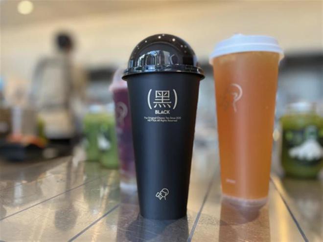 酷黑莓桑第三年回归喜茶深入源头带来“自种”桑葚(图1)