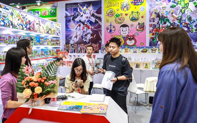 澄海“玩家”：如何掌握一个产业的全球近13产能？(图1)
