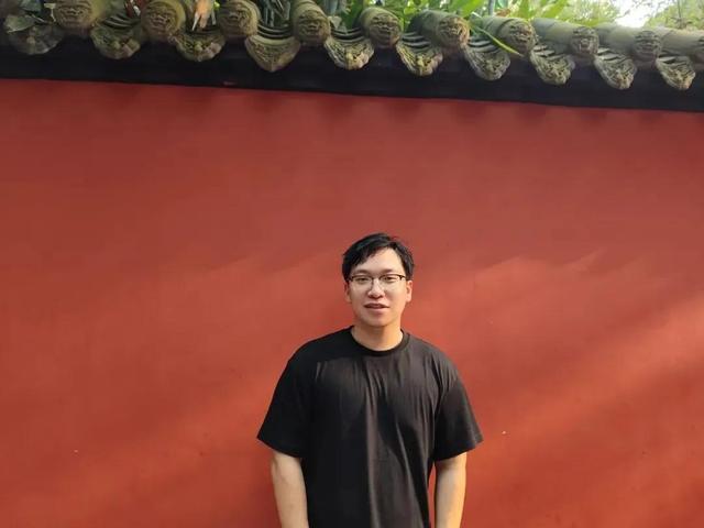 27岁清华博士任上海交大博导本人回应走红：不希望给大家带来年龄焦虑(图2)