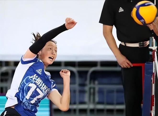 32扣5中7失误！女排国手打出负效率蔡斌爱将在关键比赛掉链子(图3)