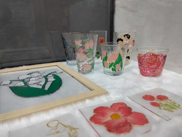 西安市五环中学举行“励耘”文化艺术节之师生美术作品展(图3)