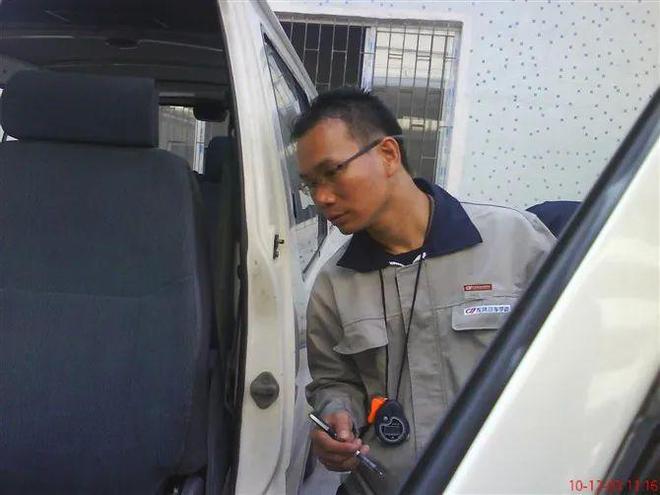 【高新故事】平凡中的非凡“老朱”的36载汽车匠心(图4)