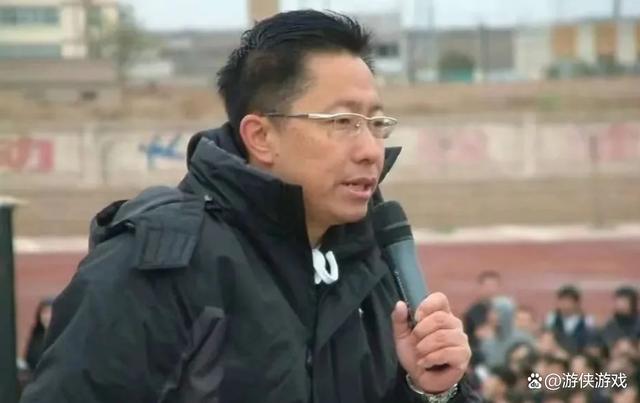 冯骥央视专访：面对李阳的‘民族悲哀’论谈游戏与教育(图2)