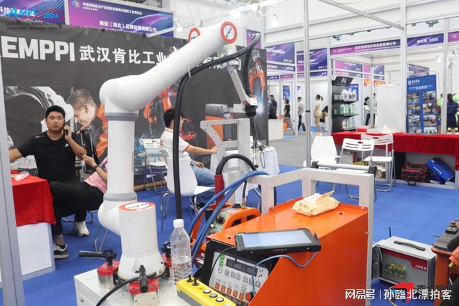 2025武汉工博会工业机器人展：智能科技盛宴即将震撼登场(图1)