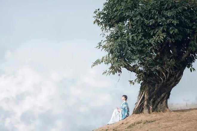 一个人把生活变好的3个习惯：三观正不记仇能扛事(图5)