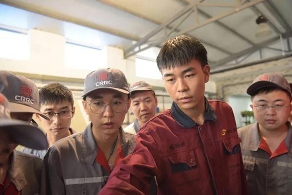 【青春华章·向西而歌】00后党金鑫：追寻滚烫青春(图1)