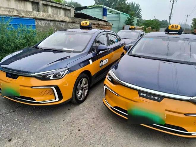 一场追尾事故后才知道出租车也可能没有“三者险”(图2)