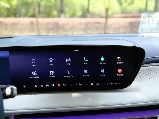 全系都是头等舱！别克全新GL8陆尊3399万起纯电200km+5C快充(图9)