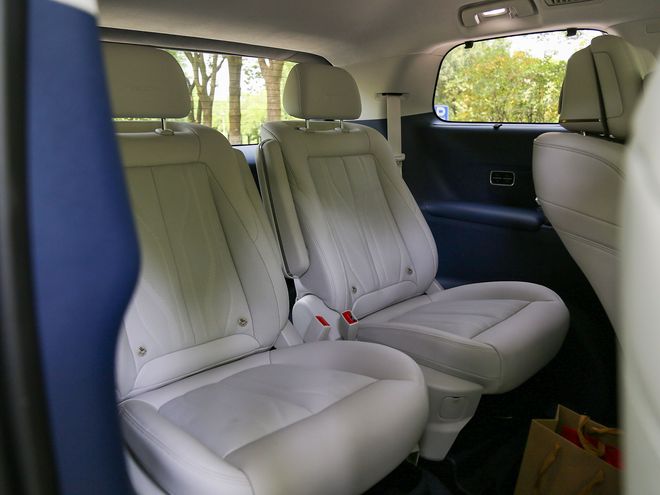 全系都是头等舱！别克全新GL8陆尊3399万起纯电200km+5C快充(图16)