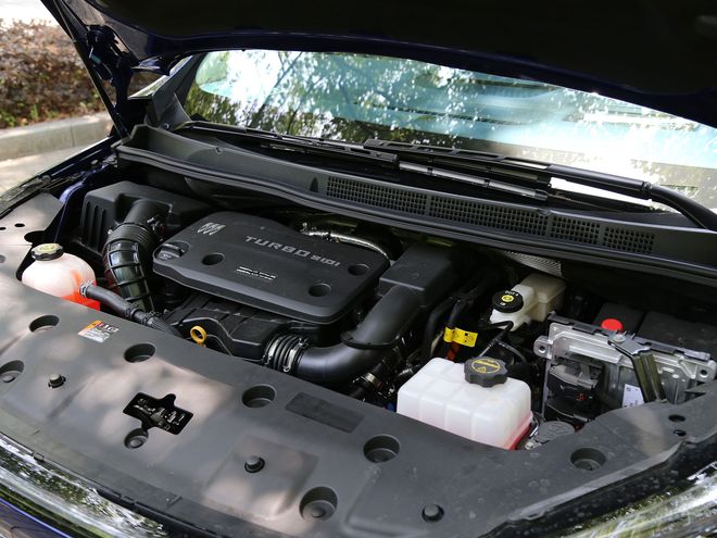 全系都是头等舱！别克全新GL8陆尊3399万起纯电200km+5C快充(图21)