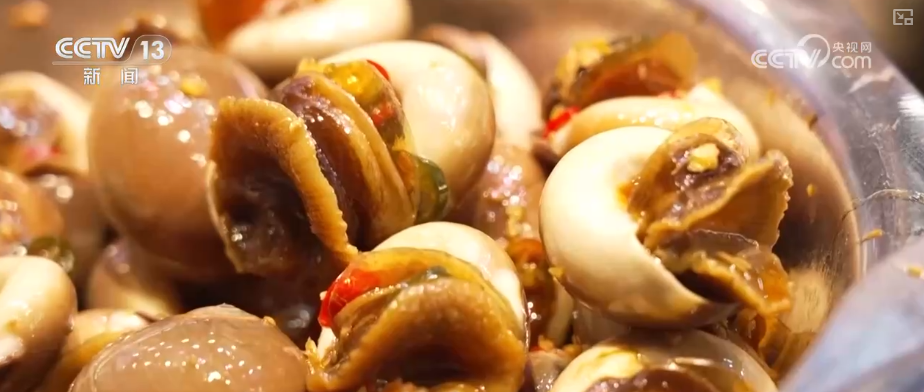 “顶流”美食满足味蕾活跃经济感受跨越地域“舌尖狂欢”解锁夜间经济新亮点(图8)