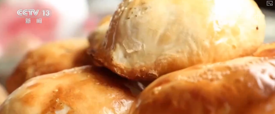 “顶流”美食满足味蕾活跃经济感受跨越地域“舌尖狂欢”解锁夜间经济新亮点(图14)