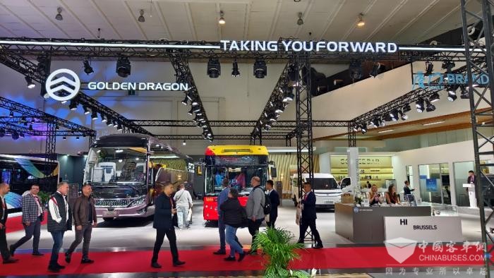 2025世界客车博览会金旅全新一代高端客车首发(图1)