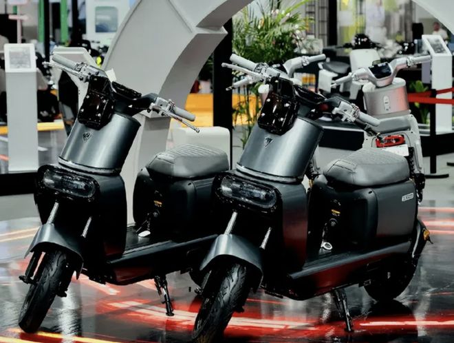 小包车有救了！55%限塑之下多款钣金电动车陆续亮相价格不贵！(图5)