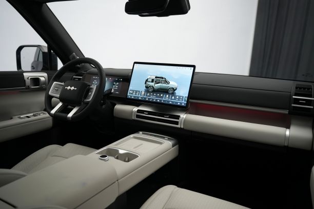 钛7月销破2万霜雾灰与青峦翠配色正式开启交付(图7)