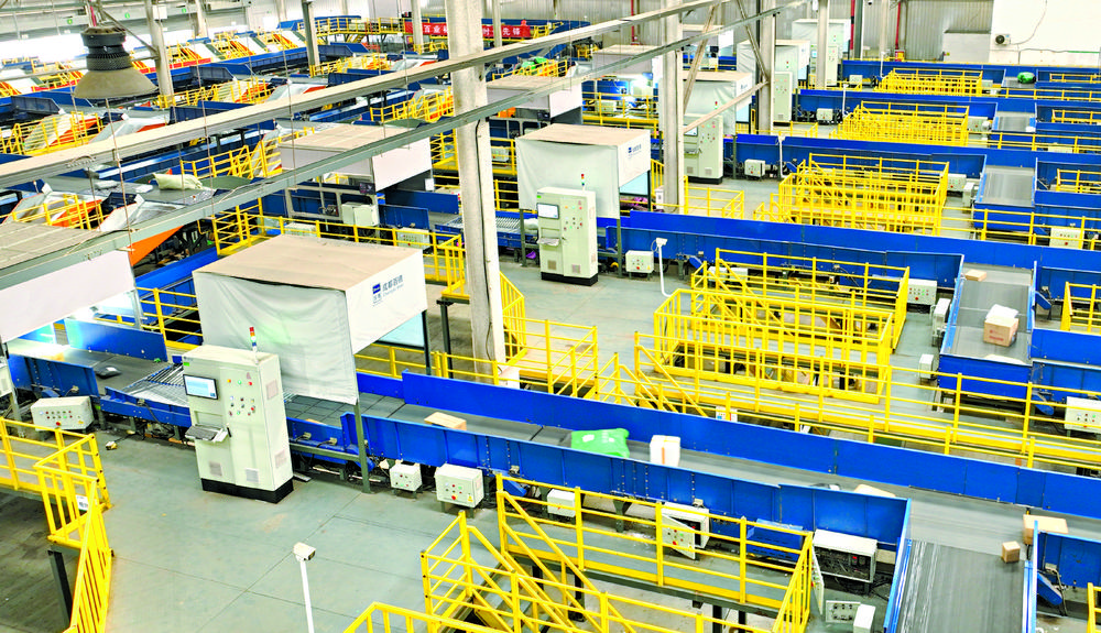 辉煌“十四五”奋进石家庄以园聚产崛起经济发展新高地——石家庄两大国家级开发区提质增效激活高质量发展强引擎(图1)