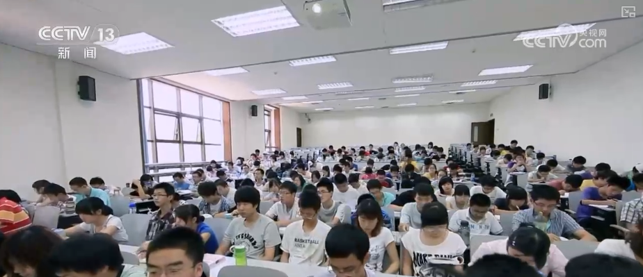 民生为大全链条民生保障体系惠及更多百姓丨中央经济工作会议精神解读(图12)