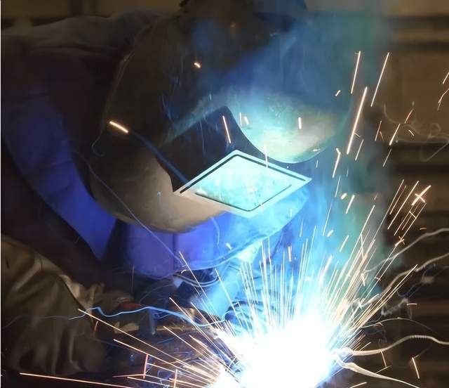 LightVision3D激光：引领焊接工艺从“毫米误差”到“零度贴合”(图3)